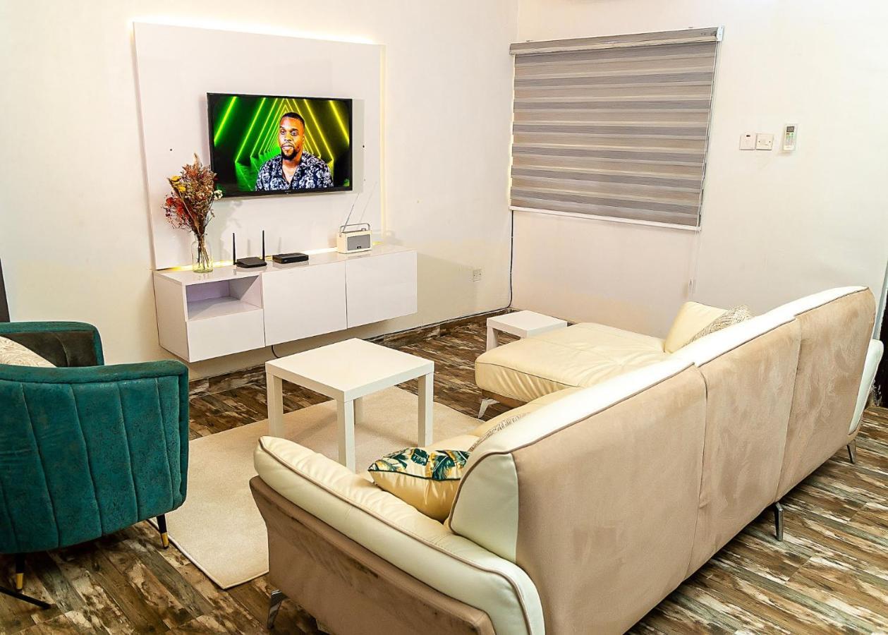 Palm Heights Apartments - Omole Phase 1, Ikeja Exteriör bild